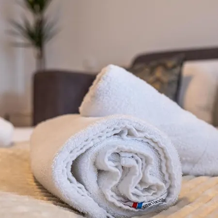 Fuchs & Hase Self Check In Hotel Rosegg