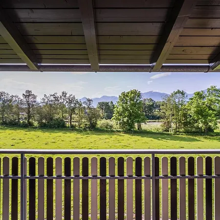 Fuchs & Hase Self Check In 3*