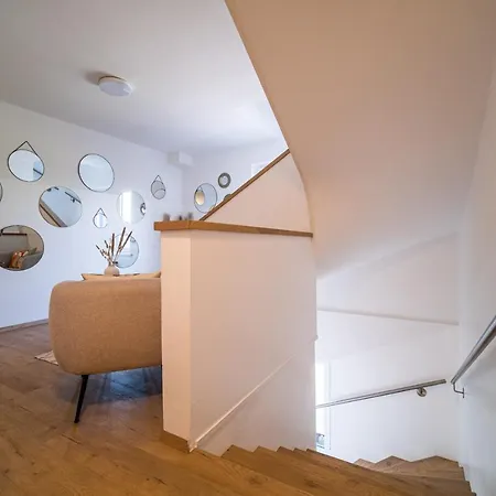 Fuchs & Hase Self Check In Hotel 3*