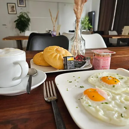 Hotel Fuchs & Hase Self Check In 3*