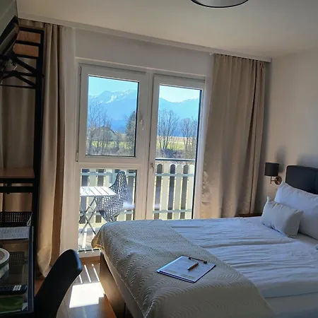 Fuchs & Hase Self Check In Hotel 3*