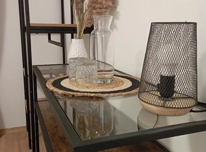 Fuchs & Hase Self Check In Rosegg