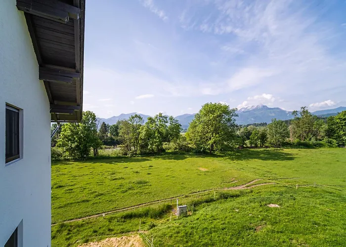 Fuchs & Hase Self Check In 3* Rosegg