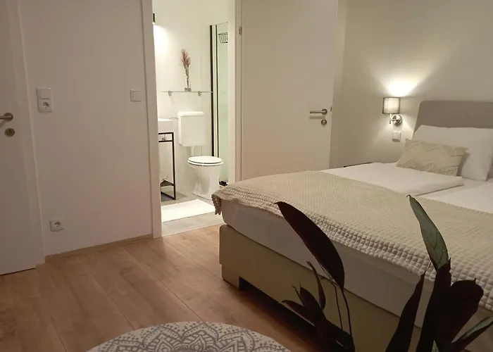 Fuchs & Hase Self Check In Hotel