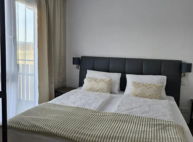 Fuchs & Hase Self Check In Rosegg