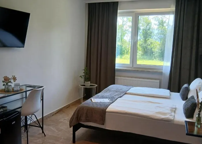 Hotel Fuchs & Hase Self Check In Rosegg