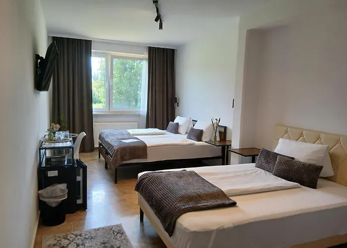 Fuchs & Hase Self Check In 3* Rosegg